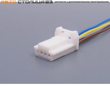 Разъем USB-розетки подлокотника Лада Веста / XRAY