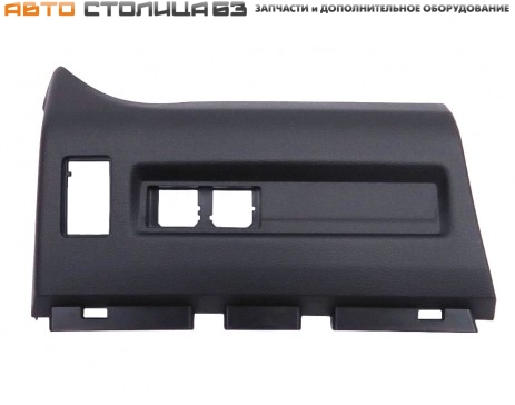 Облицовка панели приборов со стороны водителя Lada Iskra